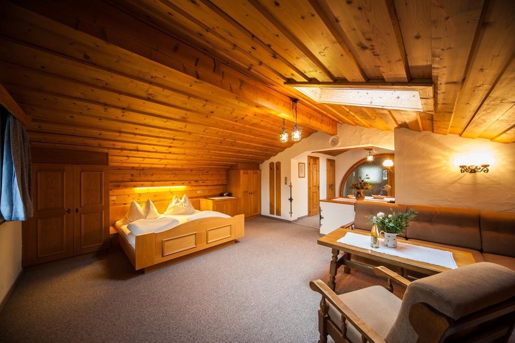 Ferienhaus Larinmos Lermoos Phòng bức ảnh